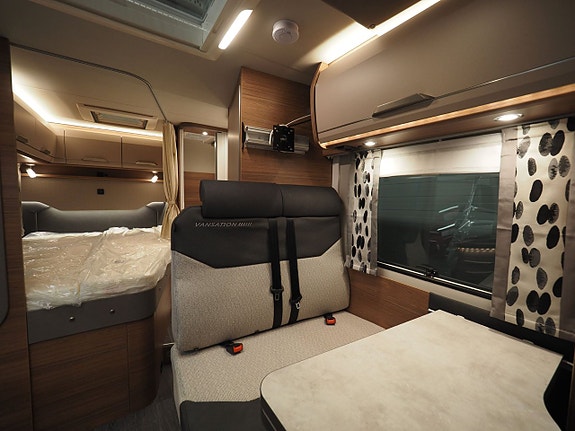 Knaus Van Ti 550 MF Mässerbjudande I AUT I 3500kg I Under 6m 12 of 18
