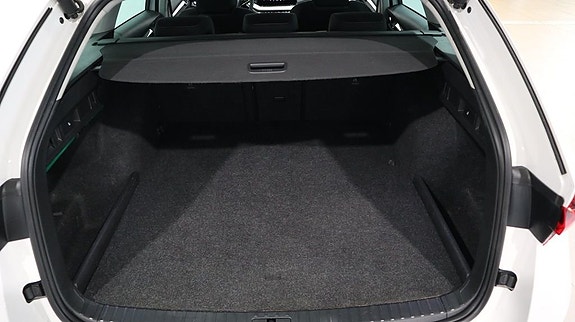Skoda Octavia 14 of 19