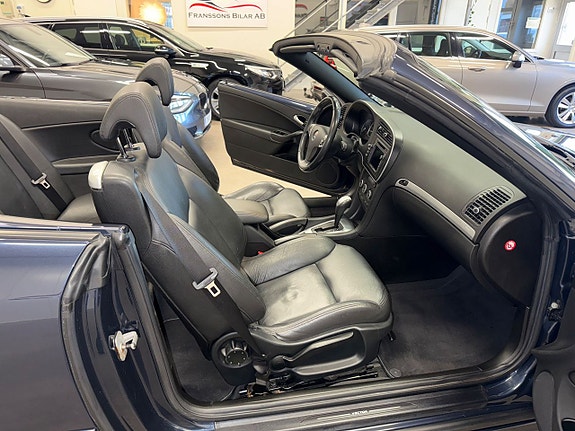 Saab 9-3 15 of 23