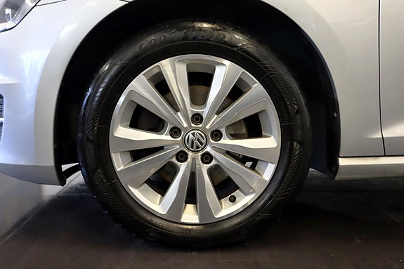 Volkswagen Golf I 2 of 19