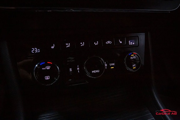 Skoda Superb 24 of 27