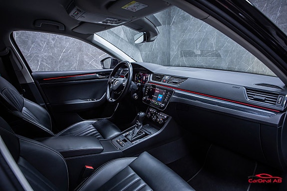 Skoda Superb 14 of 27