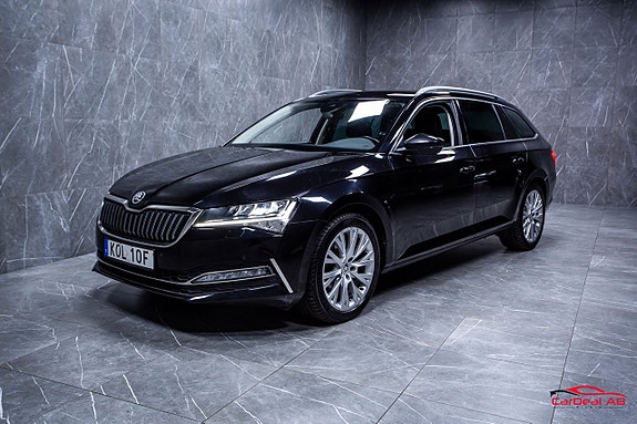 Skoda Superb 3 of 5