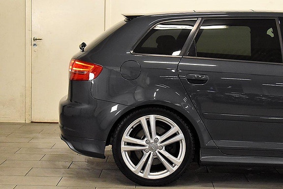 Audi S3 2 of 14