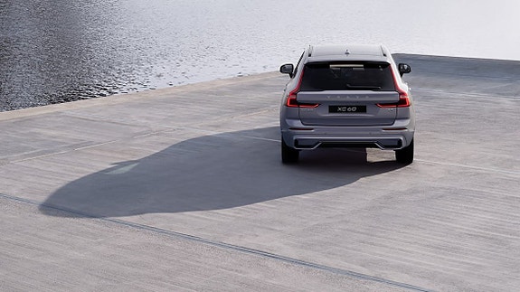 Volvo XC60 12 of 30