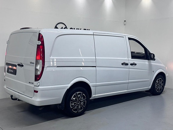Mercedes-Benz Vito 113 3 of 5