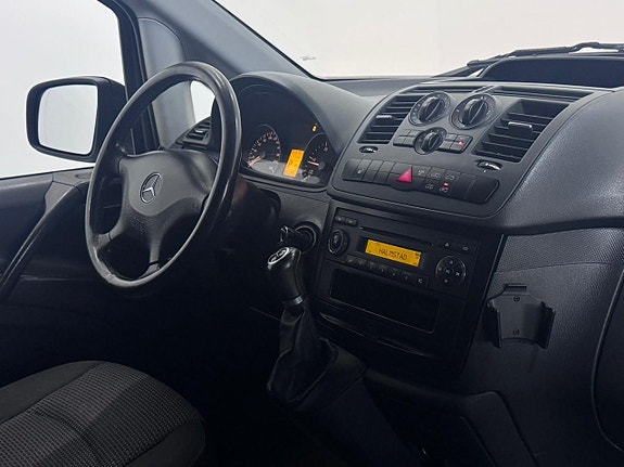 Mercedes-Benz Vito 113 12 of 20