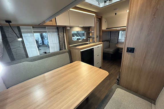 Knaus SPORT 400 LK 13 of 16