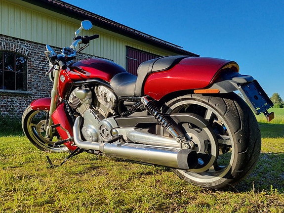 Harley-Davidson VRSCF V-Rod Muscle 2 of 5