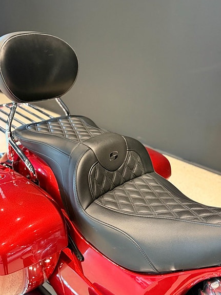 Indian Chieftain Thunder Stroke 111 V-Twin | Dr. Jekill&Hyde 6 of 17