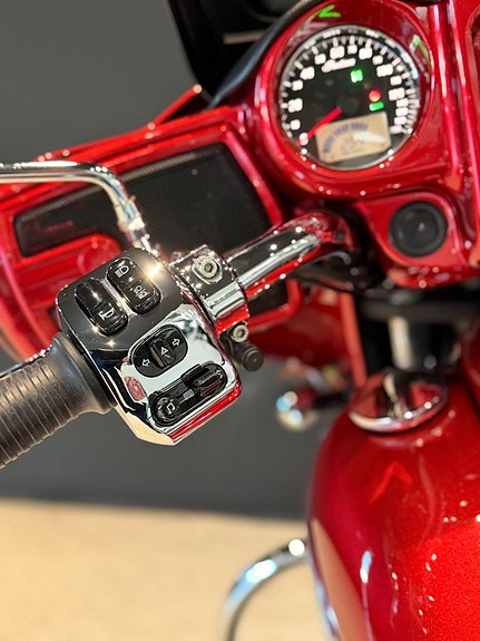 Indian Chieftain Thunder Stroke 111 V-Twin | Dr. Jekill&Hyde 10 of 17