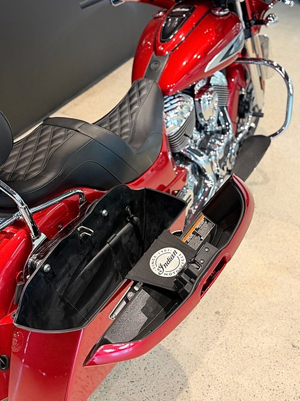 Indian Chieftain Thunder Stroke 111 V-Twin | Dr. Jekill&Hyde 7 of 17