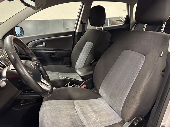 Kia Ceed 11 of 19