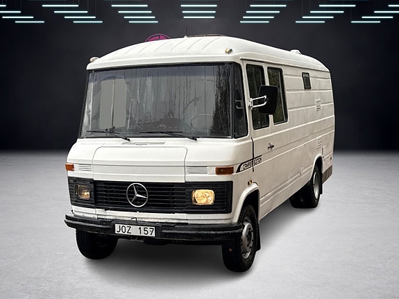 Mercedes-Benz T2 2 of 5