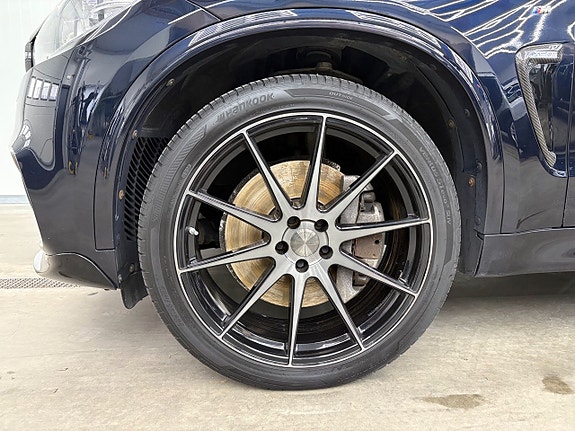 BMW X5 3 of 9