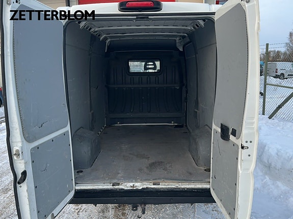 Peugeot Boxer 6 of 16