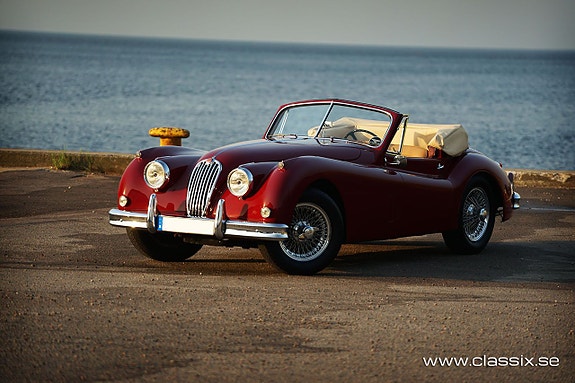 Jaguar XK140 19 of 30