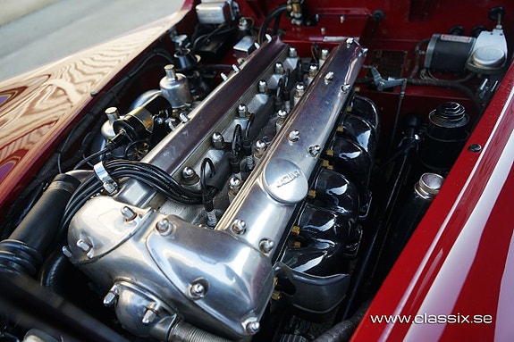 Jaguar XK140 14 of 30