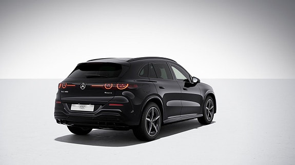 Mercedes-Benz GLC400 2 of 4