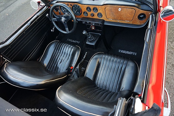 Triumph TR5 8 of 16