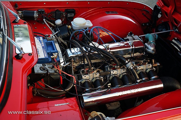 Triumph TR5 7 of 16