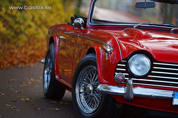 Triumph TR5 14 of 16
