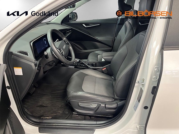 Kia Niro 8 of 14