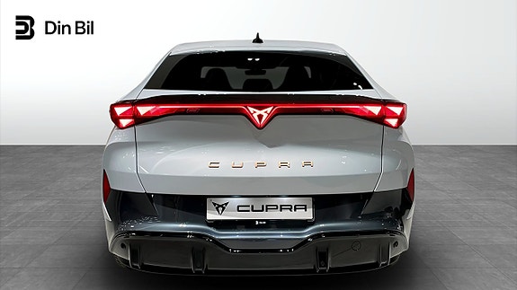 Cupra Tavascan 5 of 13