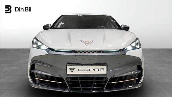 Cupra Tavascan 4 of 13