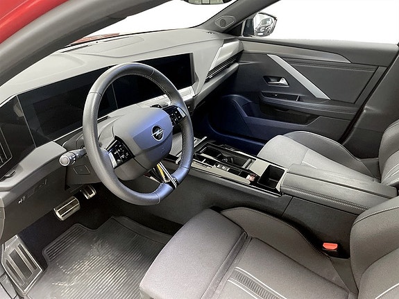 Opel Astra 4 of 5