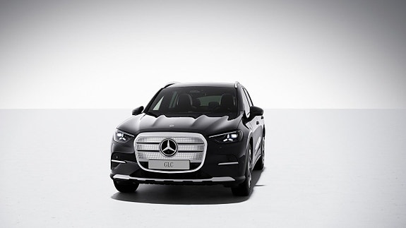 Mercedes-Benz GLC400 9 of 15