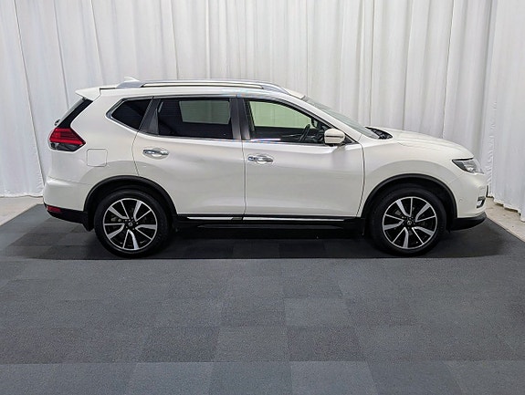 Nissan X-Trail 5 of 15