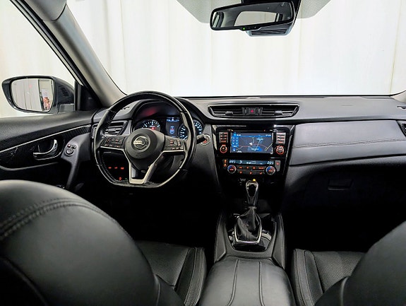 Nissan X-Trail 8 of 15