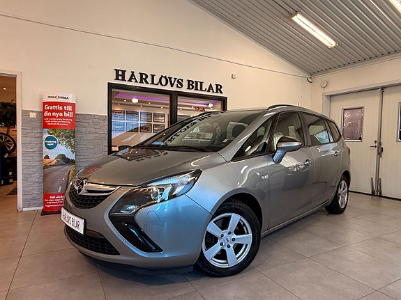Opel Zafira Tourer 2 of 5