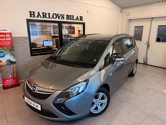 Opel Zafira Tourer 10 of 17