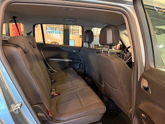 Opel Zafira Tourer 15 of 17