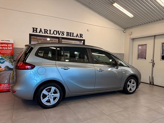 Opel Zafira Tourer 6 of 17