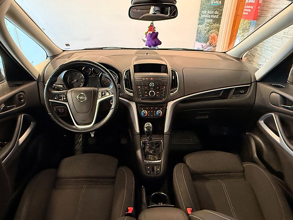 Opel Zafira Tourer 14 of 17