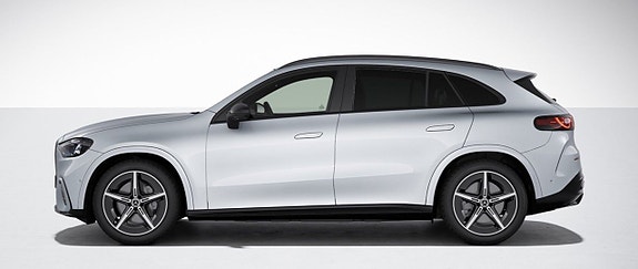 Mercedes-Benz GLC400 2 of 5