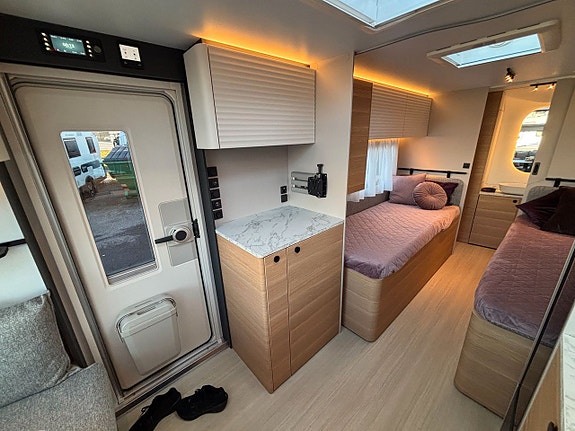Adria Adora 572 UT -Långbädd-Alde-DEMOUTFÖRSÄLJNING-REA! 13 of 20