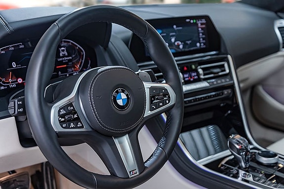 BMW 840i 17 of 30