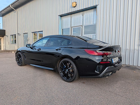BMW 840i 2 of 5