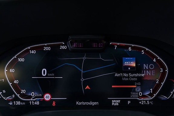 BMW 840i 26 of 30