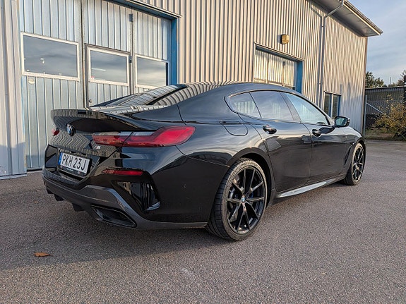 BMW 840i 11 of 30