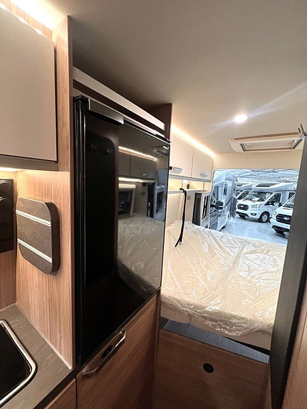 Weinsberg CaraBus EDITION [FIRE] 600 MQ 9 of 14