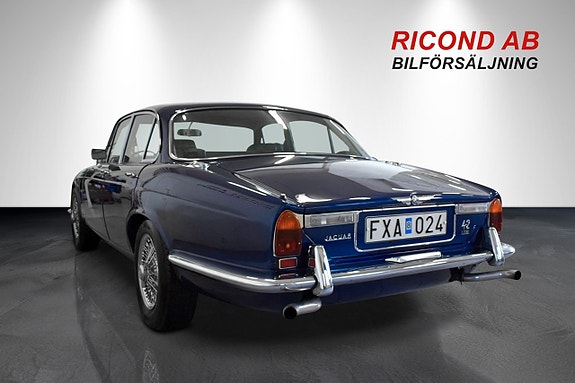Jaguar XJ 7 of 20