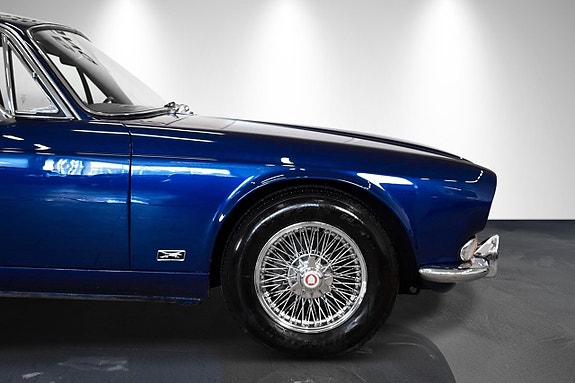 Jaguar XJ 4 of 20