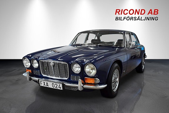 Jaguar XJ 8 of 20