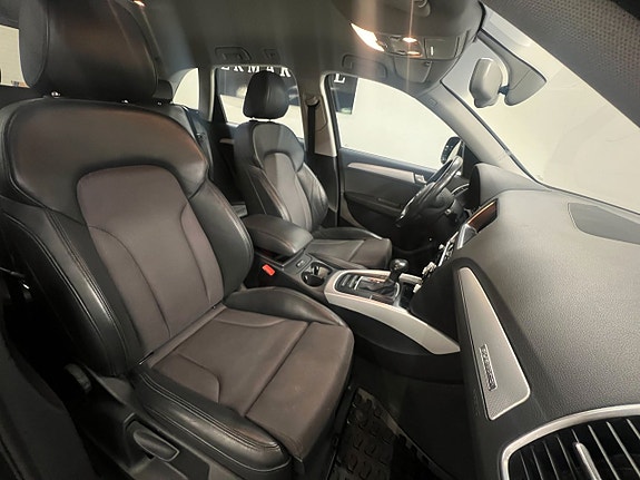 Audi Q5 8 of 23