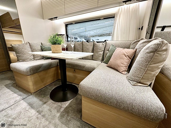 Adria Adora 573 PT *barnkammare 11 of 17